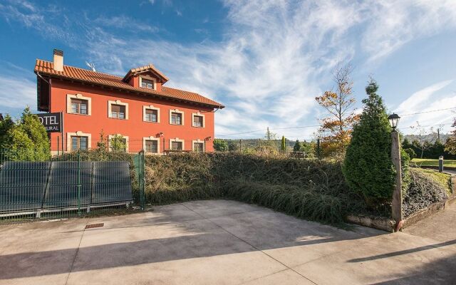 Hotel Rural Foncubierta