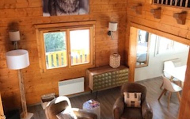 Chalet With 3 Bedrooms in Les Angles, With Wonderful Lake View and Fur