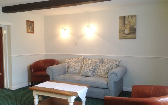 Hare & Hounds Newbury