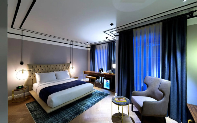 Walton Hotels Galata