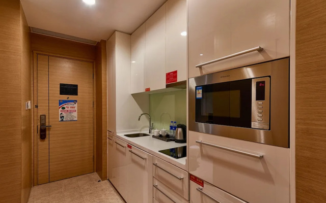 HeeFun Apartment GZ - Poly World Trading Center