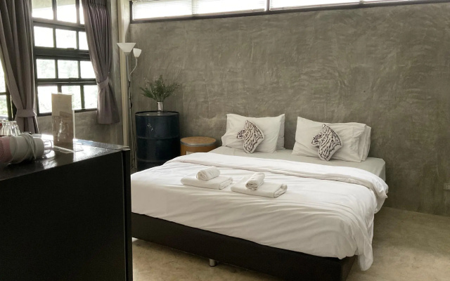 Rumpai Loft Habitat – Guest Rooms – Chiang Mai