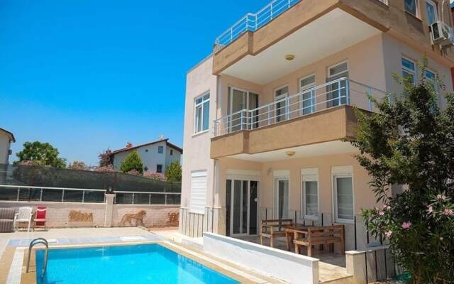 Efes Villas