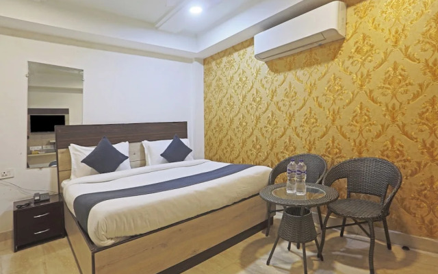 Hotel Aerostar Gold Near Yashobhoomi