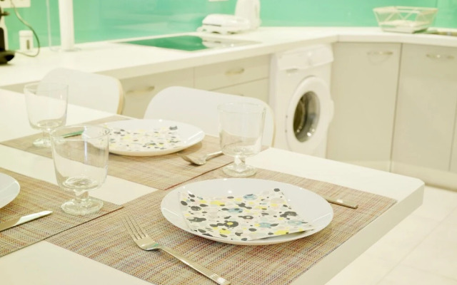 Hilton Hotel Area-Renovated Apt in Central Area
