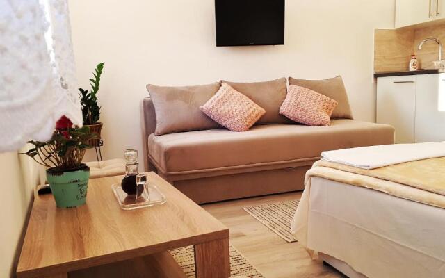 Frida Apartment