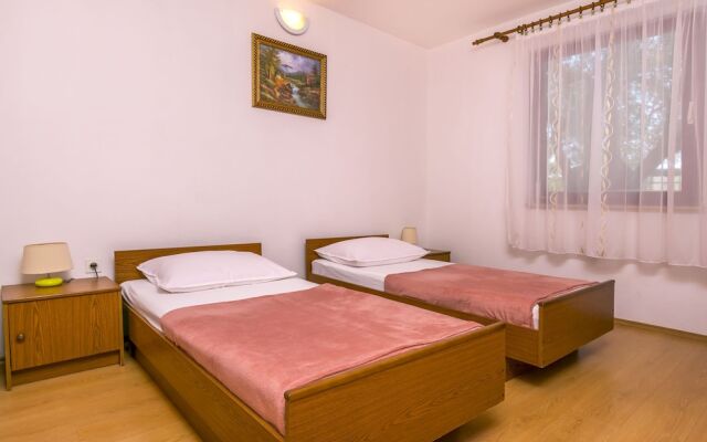 Apartments Ivan