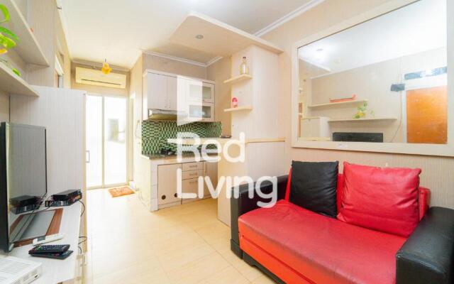 RedLiving Apartemen Cibubur Village - Lily's Room Tower C