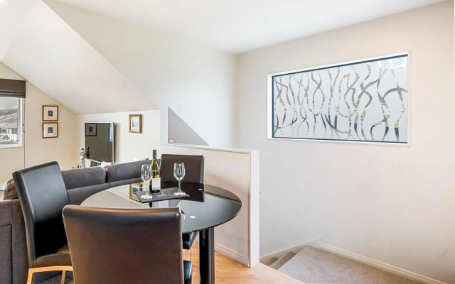 Slice of Paradise - Waikanae Self-Contained Holiday Unit