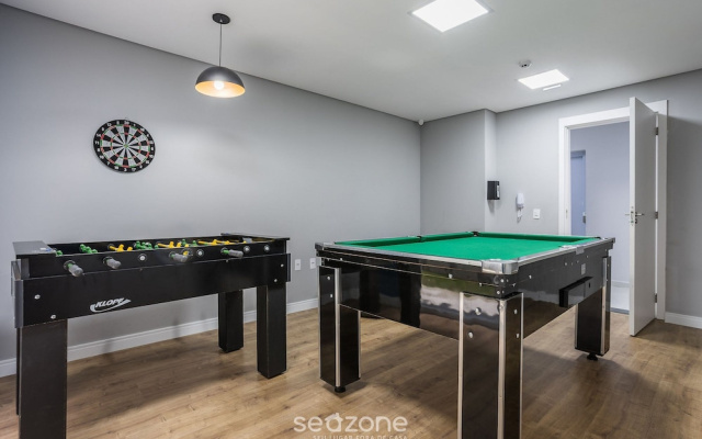 Studio w/ Balcony 850 m From the Subway Msz0504