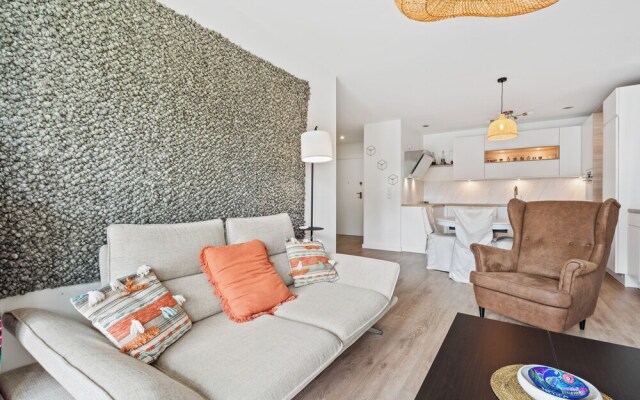 Stylish Apt Bouneweg-Süd Book Now ID225