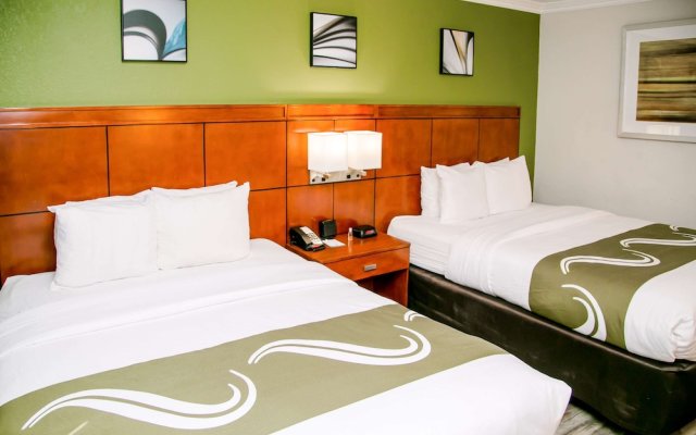 Quality Inn & Suites Thousand Oaks - US101