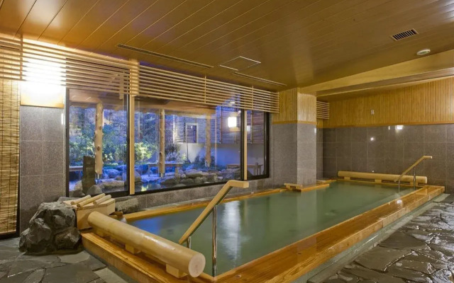 Kyoto Arashiyama Onsen Kadensho