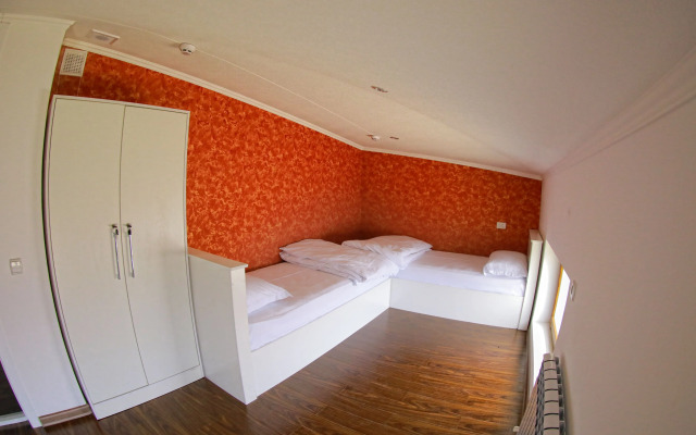 Хостел «Мания»