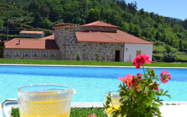 Casa da Portela de Sampriz