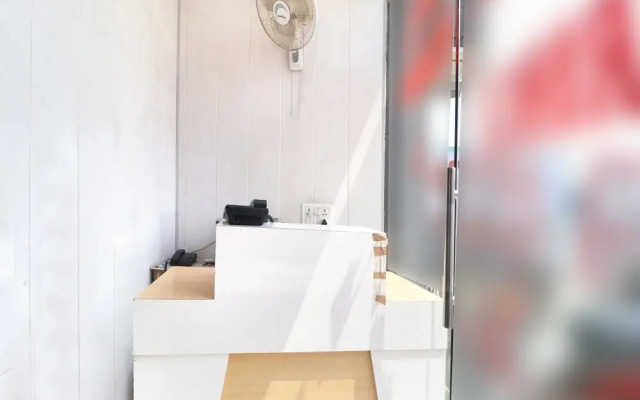 OYO 37657 Hotel Eshant