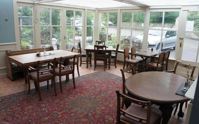 The Manifold Inn