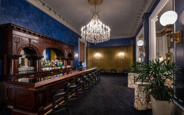 Le Pavillon, New Orleans, a Tribute Portfolio Hotel