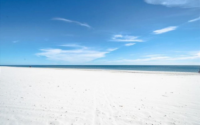 Seaside Beach & Racquet Club 4510