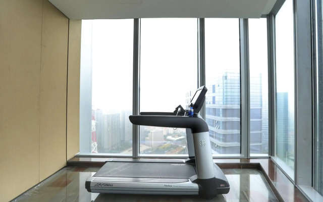 HUALUXE Xiamen Haicang Harbour View by IHG