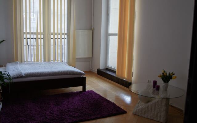 Krucza by Rental Apartments