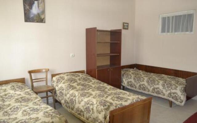 Manoni's Guest House