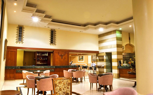 Madisson Hotel