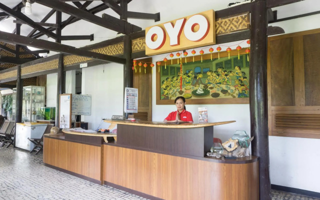 Super OYO 942 Srikandi Hotel