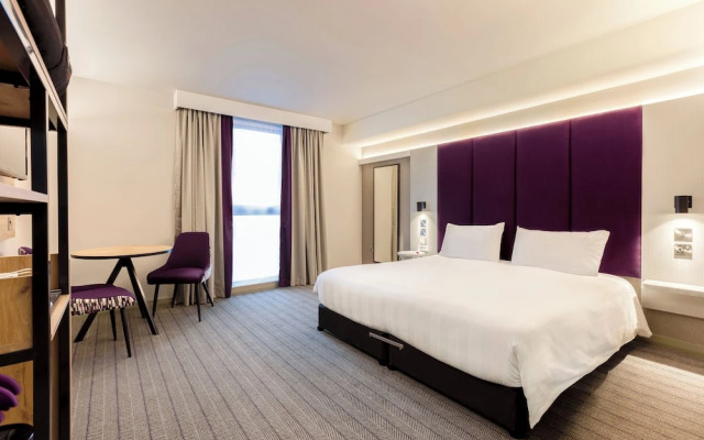 Premier Inn Belfast City Cathedral Quarter
