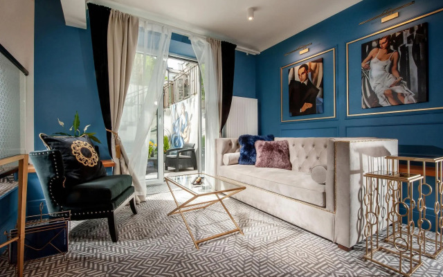 Amber Design Residence