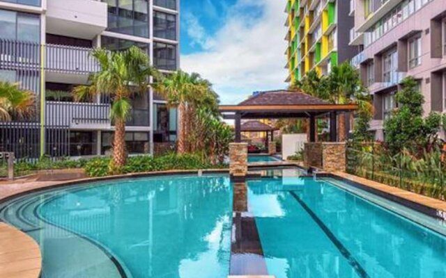 Fortitude Valley 2bed Parking Pool Showground Qfv010