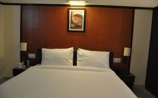 Hotel Krishna Sagar NH24