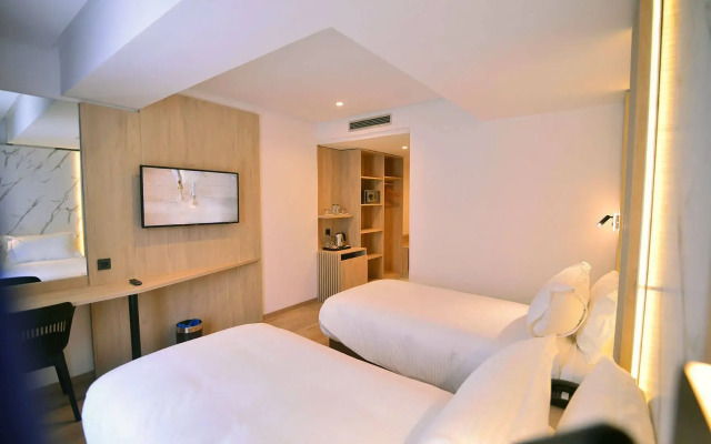 Rihab Hotel