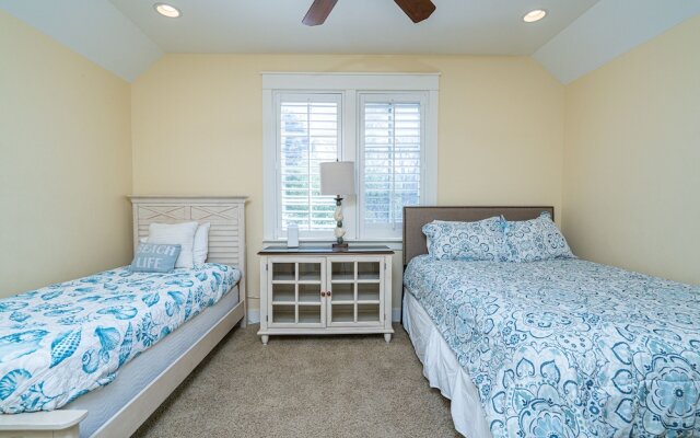 Sandestin Bungalo 45: Golf Cart, Pool, & More!