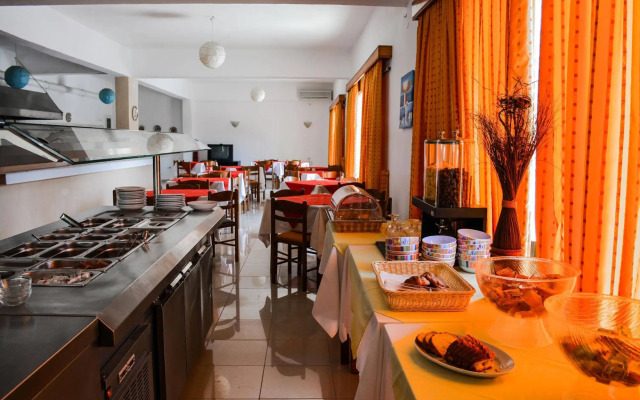 Mon Repos Hotel