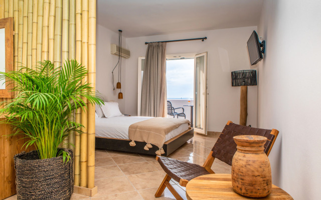 Ariadne Hotel
