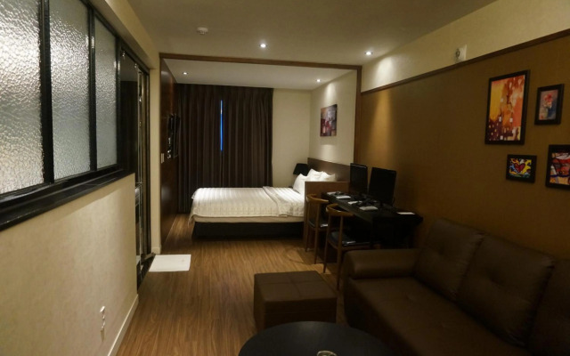 Hotel MU