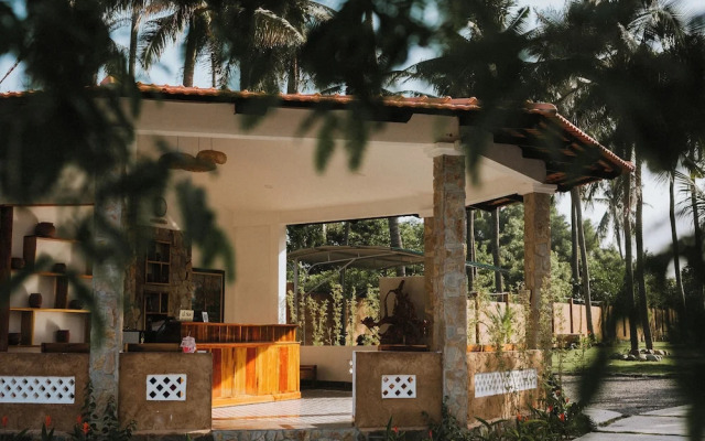 Charm Hon Rom Villas Resort