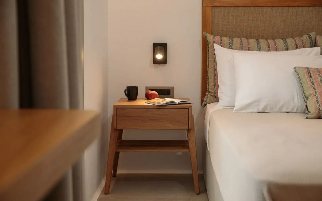 Makava Suites Naxos
