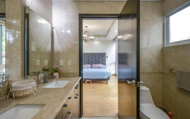 Coyoacan Florida Luxury apartment 4BR-4BA 2Parking