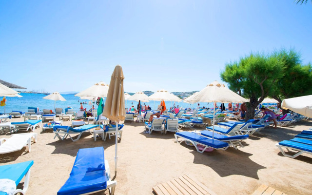 Sami Beach Hotel