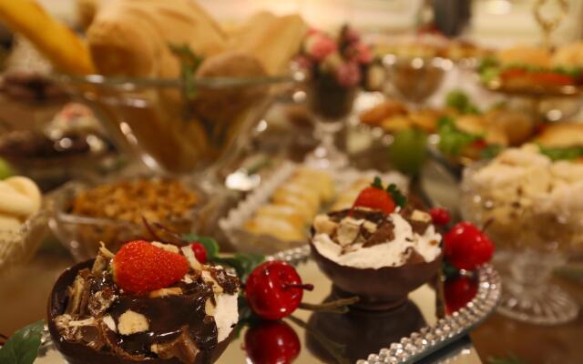 Golden Lis Hotel Boutique