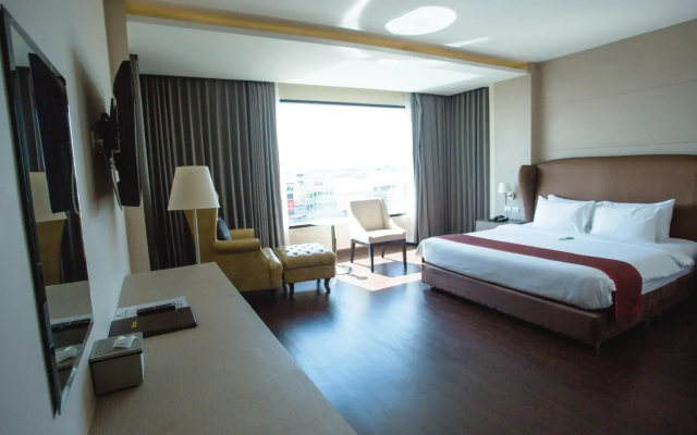 The Cheewin Hotel And Convention