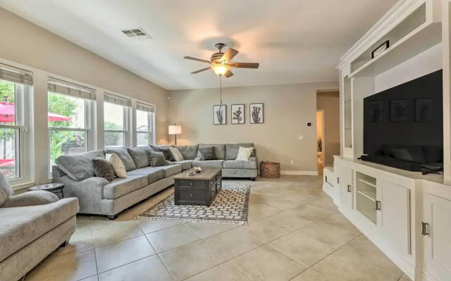 Spacious Gilbert Escape w/ Pool & Hot Tub!