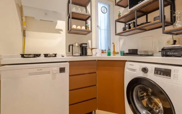 Comfortable Flat in the Heart of Cihangir