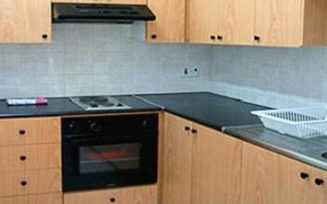 Hotel Renos Apartments