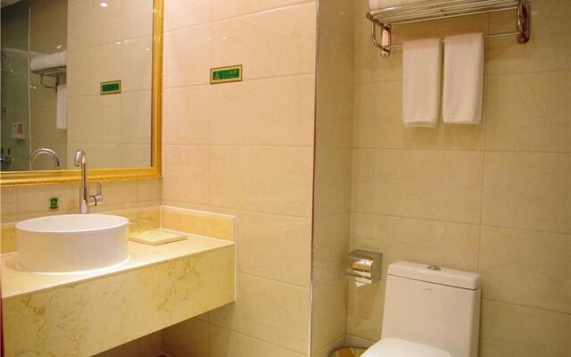 Vienna Hotel (Zhengzhou Xinzheng International Airport)