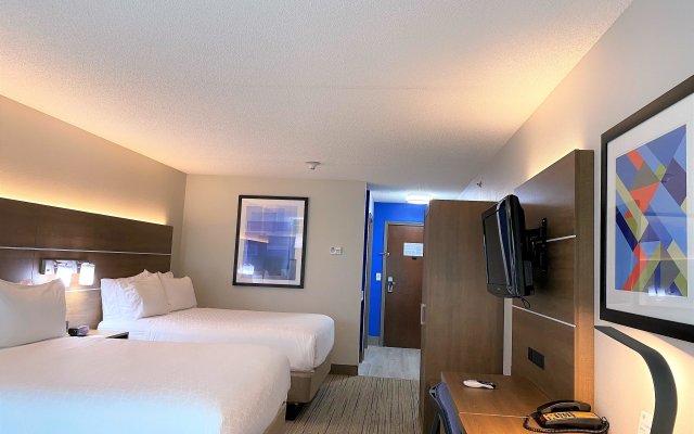 Holiday Inn Express & Suites Somerset Central, an IHG Hotel