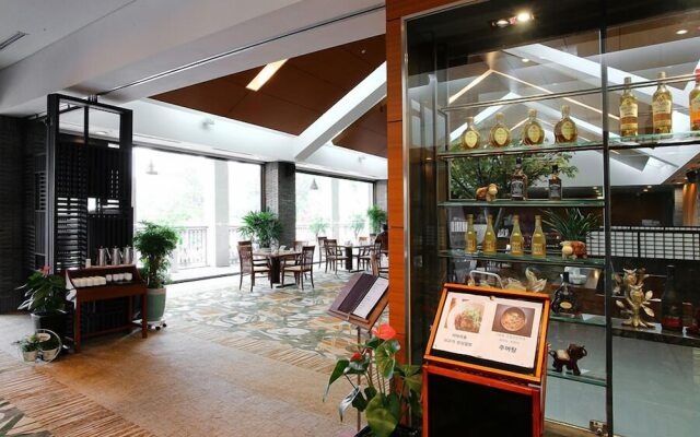 Alps Daeyoung Golf Village