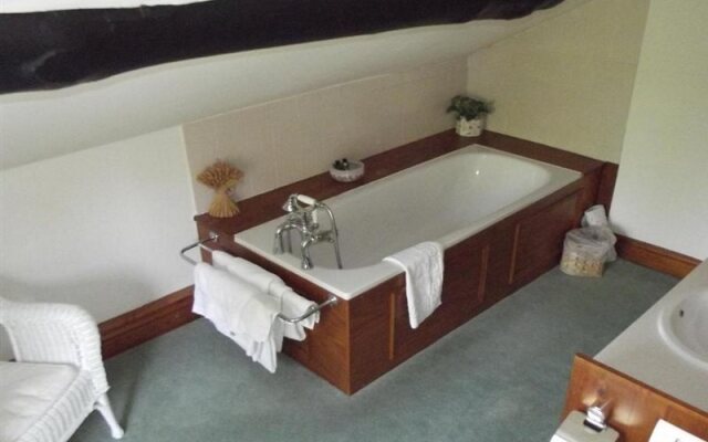 Holdfast Cottage Hotel